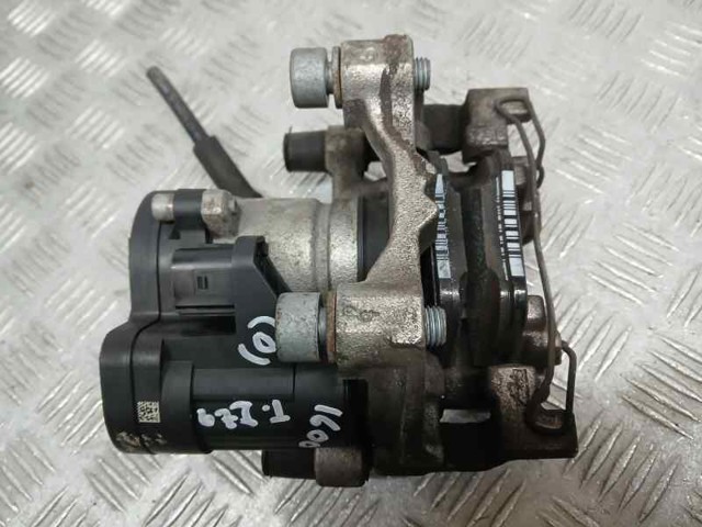 8V0615423D VAG Pinza de freno trasera izquierda comprar Madrid