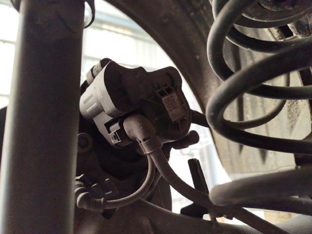 8V0615423D Pinza de freno trasera izquierda comprar Sevilla