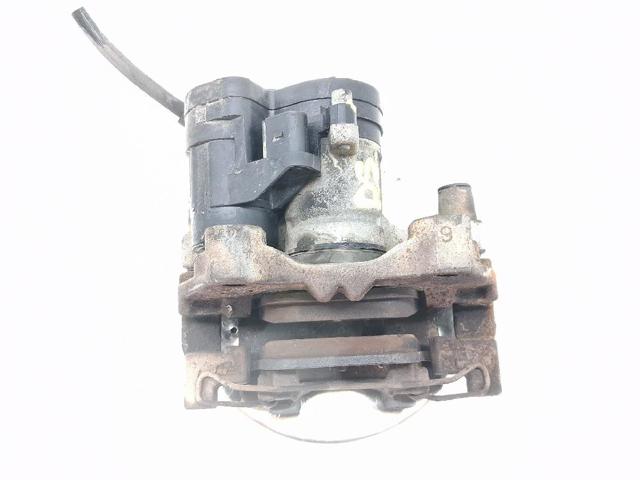 VAG 8V0615424 Pinza de freno trasera derecha  en stock Terrassa