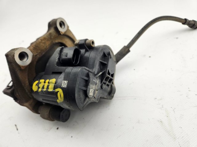 8V0615424 Pinza de freno trasera derecha  comprar en Pontevedra