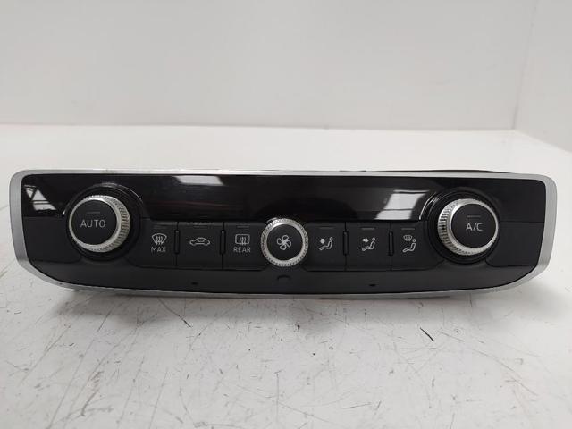 8V0820043C VAG