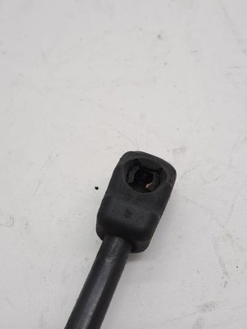 8V0823359 Amortiguador de capó  comprar en Pontevedra