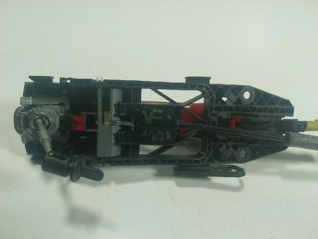 8V0837205A Manija exterior de puerta izquierda delantera/trasera  comprar en Reus