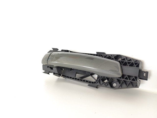 8V0837205A VAG Manija exterior de puerta izquierda delantera/trasera  en stock Huelva