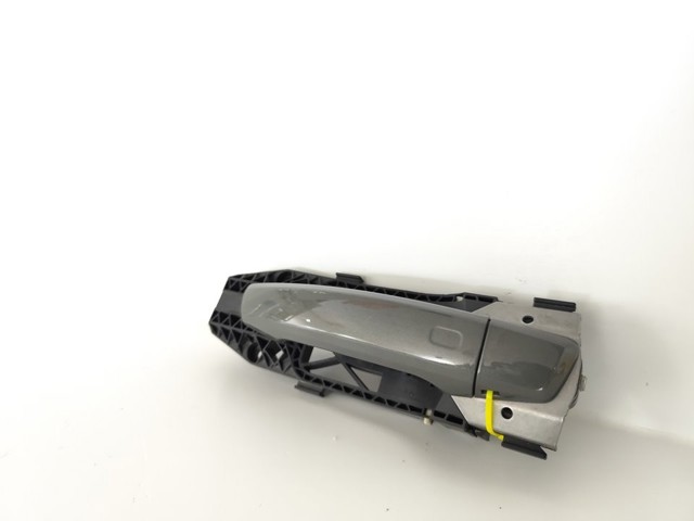 VAG 8V0837205A Manija exterior de puerta izquierda delantera/trasera  comprar en Albacete