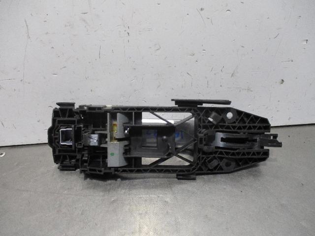 VAG 8V0839885 Manija exterior derecha delantera/trasera de puerta  disponible España