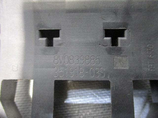 8V0839885 VAG Manija exterior derecha delantera/trasera de puerta comprar Madrid