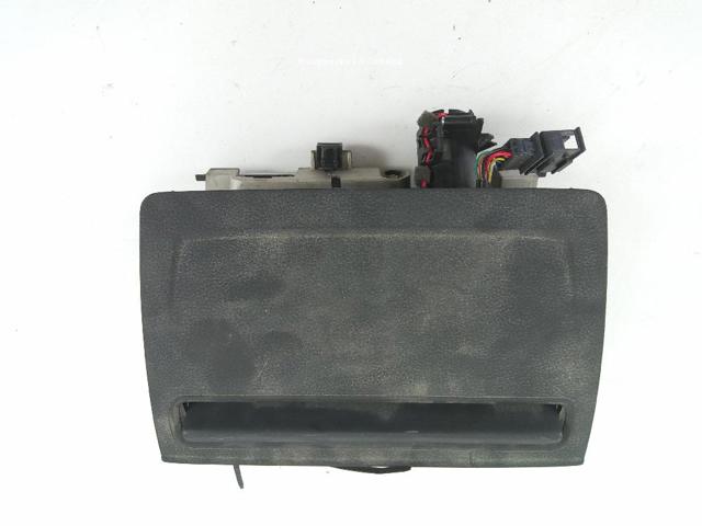 8V0857273P VAG