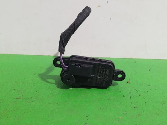 8V0862159A Motor tapa combustible  en stock Sabadell