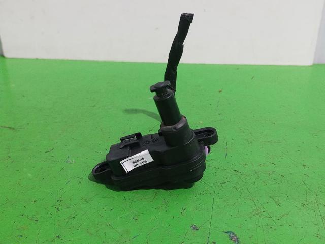 8V0862159A Motor tapa combustible  en stock Castellón