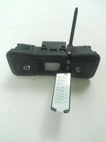8V0915211D VAG