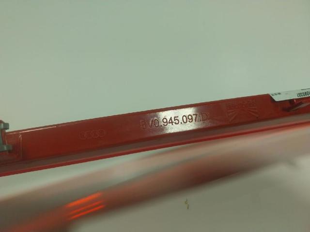 8V0945097D Luz de freno trasera adicional  comprar en Zaragoza