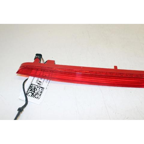 8V0945097D Luz de freno trasera adicional  comprar en Zaragoza