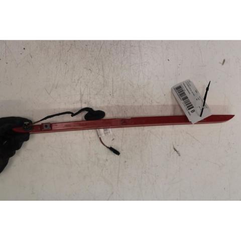 VAG 8V0945097D Luz de freno trasera adicional  disponible Lugo