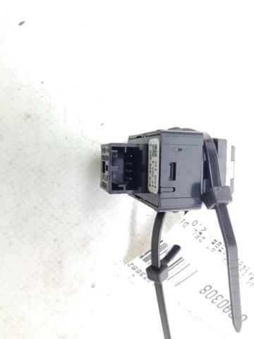 8V0959855A VAG Botón de encendido del motor del elevalunas delantero derecho  disponible Alicante