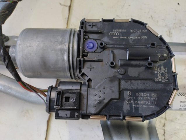 8V1955023D VAG Trapezio del limpiaparabrisas  comprar en Jaén