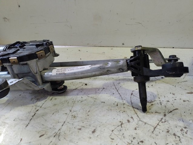 VAG 8V1955023D Varilla de limpiaparabrisas comprar Pamplona