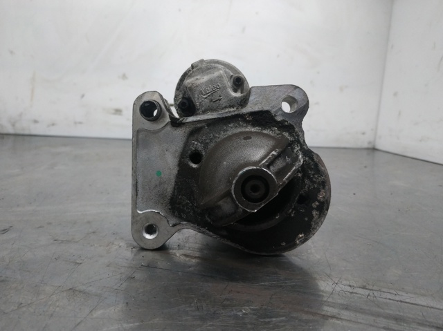 8V2111000AD FORD Motor de arranque  en stock Huelva