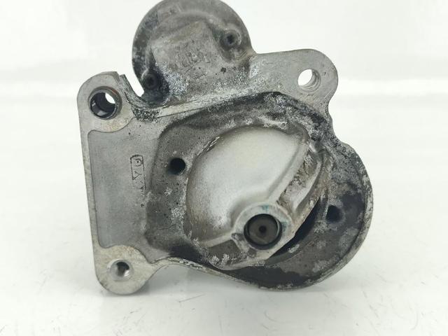 8V2111000AD Motor de arranque  disponible Burgos