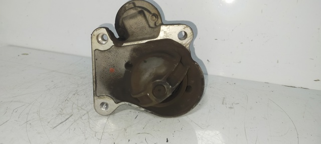 8V2111000AE Motor de arranque comprar Almería