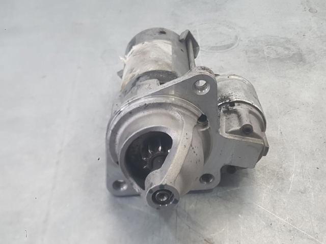 8V2111000BC Motor de arranque  disponible Burgos