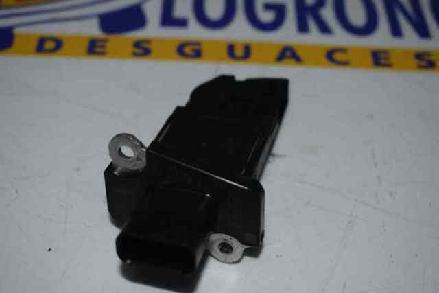 8V2112B579AA Ford