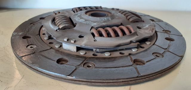 8V217563BA Mazda