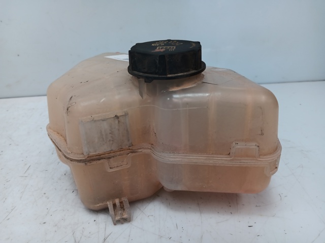 8V218K218AB Vaso de expansión comprar Girona