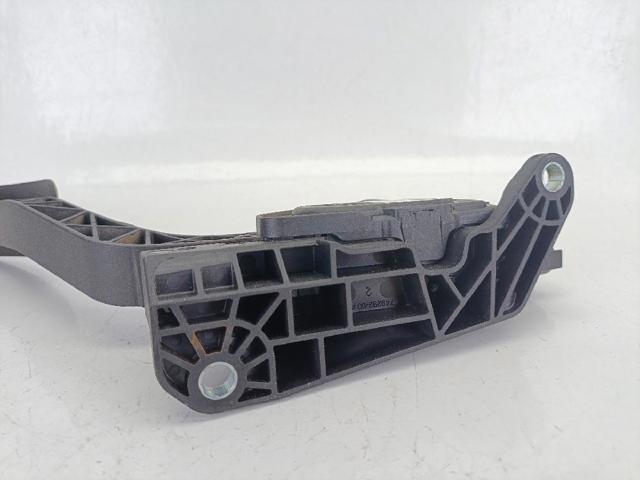 8V219F836AA Pedal del acelerador  disponible Utrera