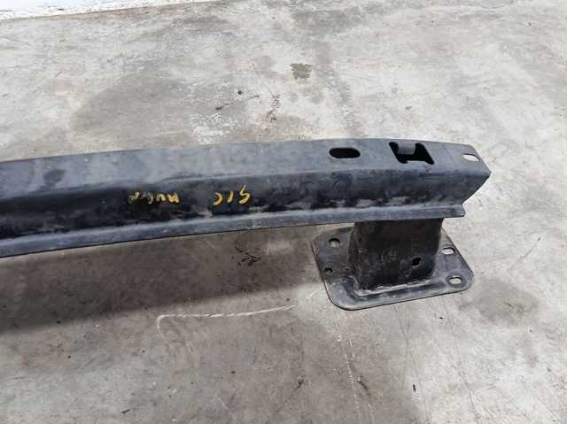 8V4110746AB Refuerzo parachoques trasero comprar Girona