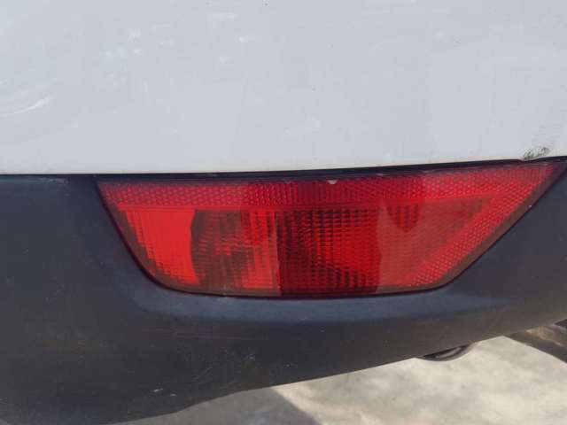 Piloto posterior interior izquierdo 8V4113A603AD Ford