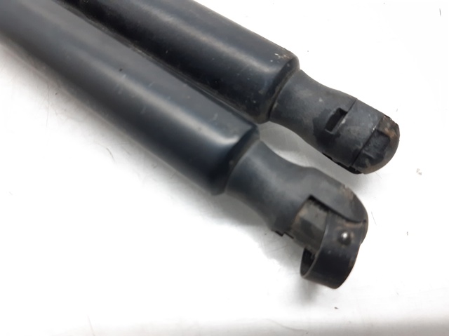 8V41S406A10AF Amortiguador maletero comprar Girona