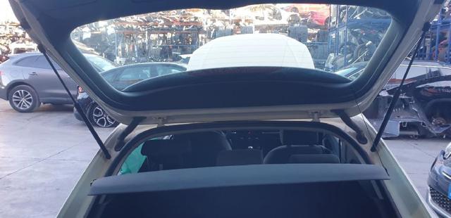 8V4827552 Amortiguador maletero  en stock Castellón
