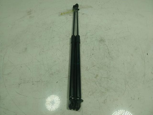 VAG 8V4827552 Amortiguador de la tapa del maletero  comprar en Murcia