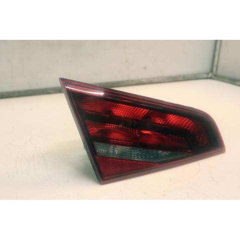 8V4945093 Piloto trasero interior izquierdo  comprar en Reus