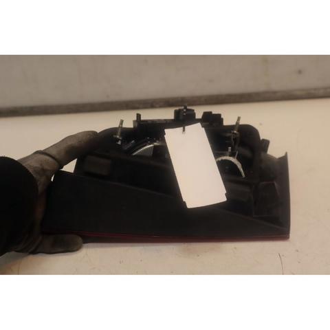 8V4945093 Piloto trasero interior izquierdo  disponible Burgos