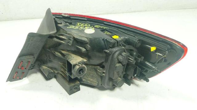 8V4945095C VAG Piloto trasero exterior izquierdo comprar Alcalá