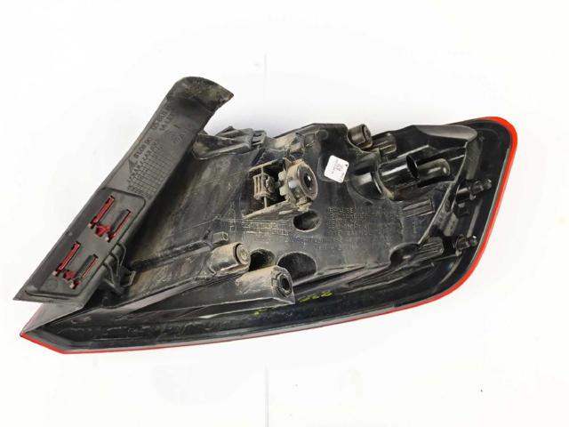 8V4945095D VAG Piloto trasero exterior izquierdo  en stock Córdoba