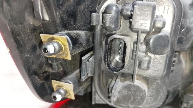 8V4945096 VAG