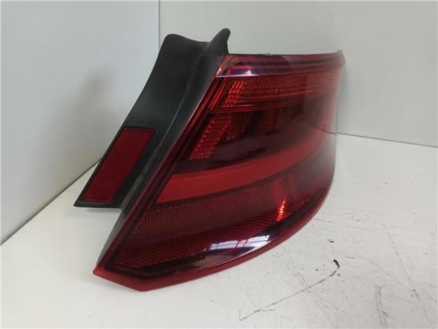 8V4945096D Piloto trasero exterior derecho comprar Girona