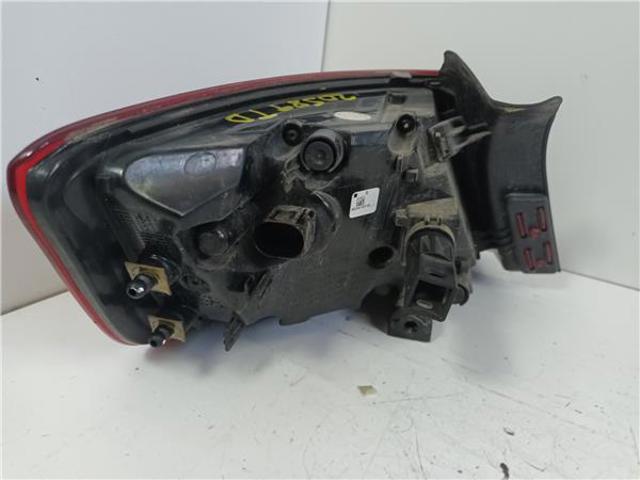 8V4945096D Piloto trasero exterior derecho  en stock Sabadell