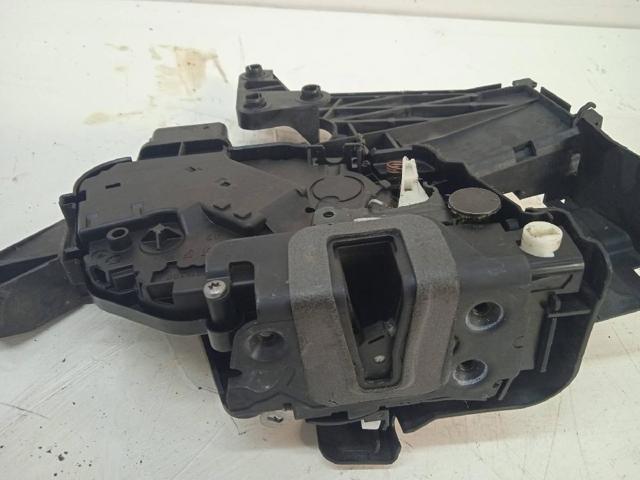8V4AS26412EA Cerradura de la puerta trasera derecha comprar Girona