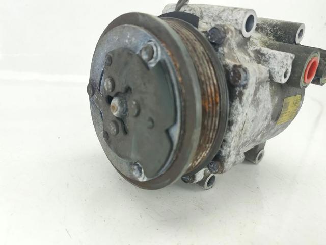 FORD 8V5119D629DF Compresor de aire acondicionado  disponible Valladolid