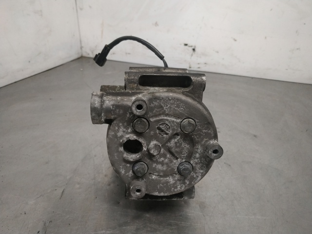 8V5119D629DF FORD Compresor de aire acondicionado  en stock Huelva