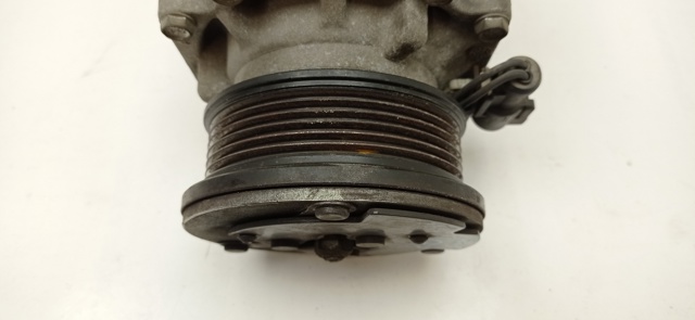 8V5119D629EF FORD Compresor de aire acondicionado  en stock Gandía