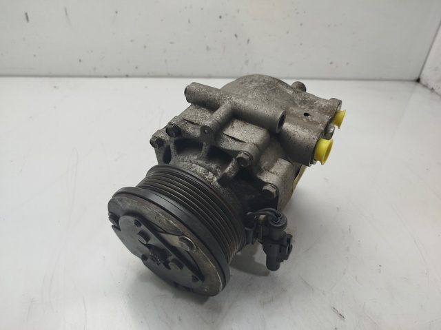 8V5119D629EF Ford