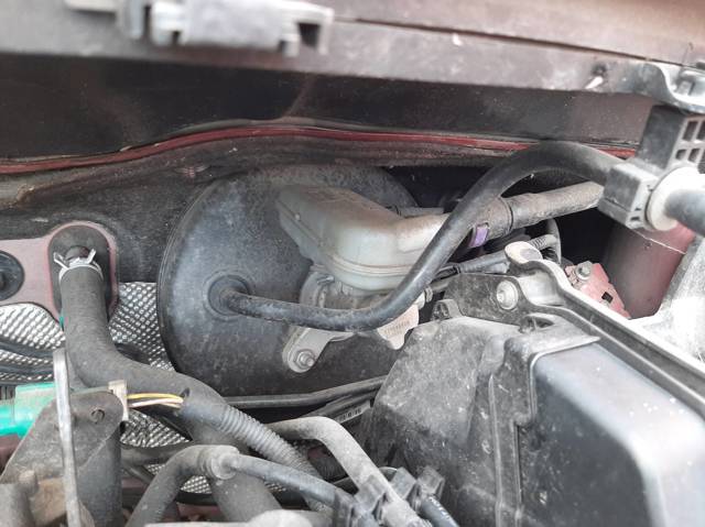8V512B195LE Ford