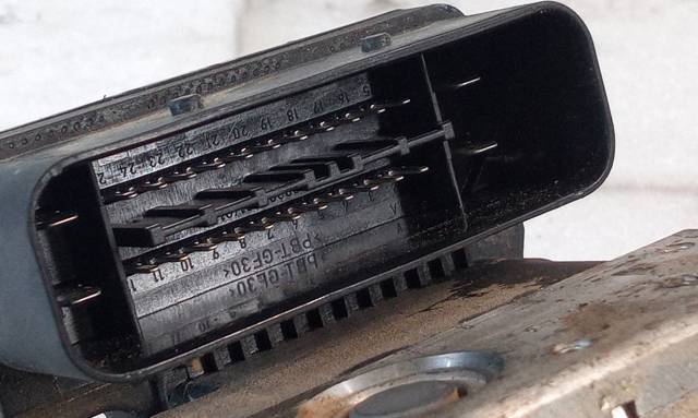 FORD 8V512M110AD Módulo ABS comprar Barcelona