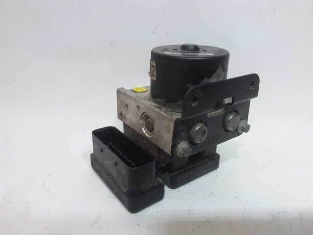 8V512M110AD Módulo ABS comprar Girona