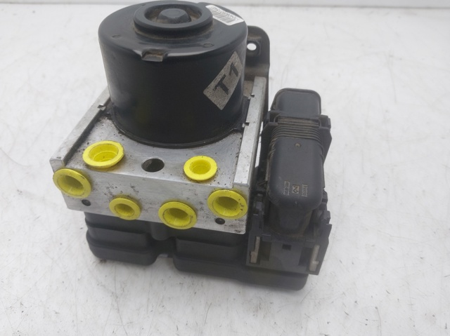 FORD 8V512M110AD Módulo ABS  en stock Salamanca